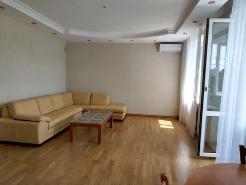 квартира за адресою Будівельників вул., 1