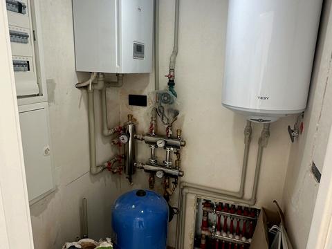 дом по адресу Головна