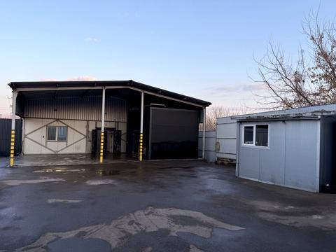 комерційна за адресою Центральна вул., 10