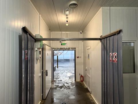 комерційна за адресою Центральна вул., 10