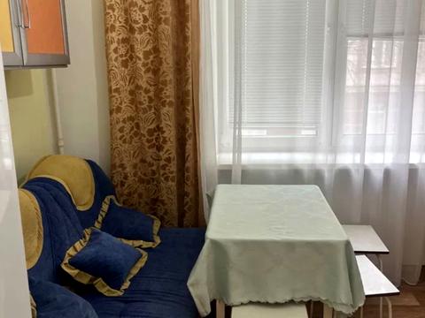 квартира за адресою Василя Стуса вул., 1