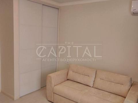 квартира за адресою Василя Стуса вул., 7-Б