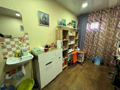 комерційна за адресою Сергія Єфремова вул. (Ворошилова), 3