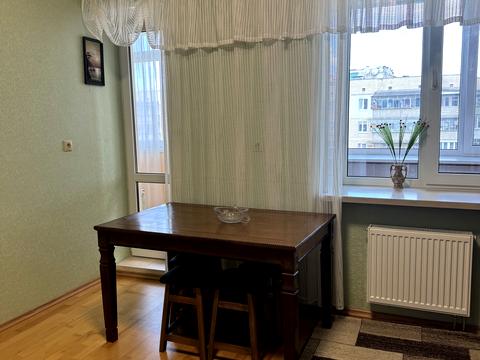 квартира за адресою Грушевського вул., 19