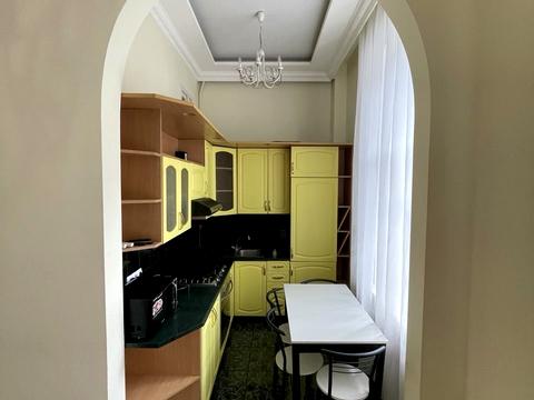 квартира за адресою Велика Васильківська вул. (Червоноармійська), 81