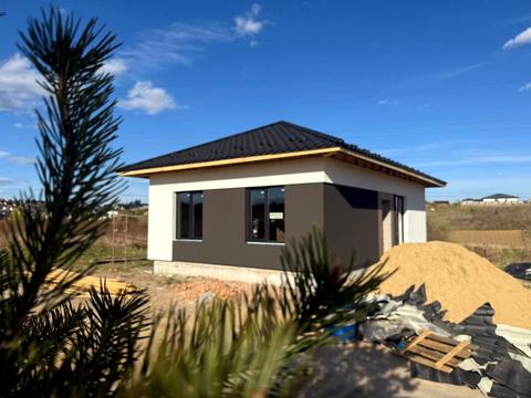 будинок за адресою Новодвірська вул.