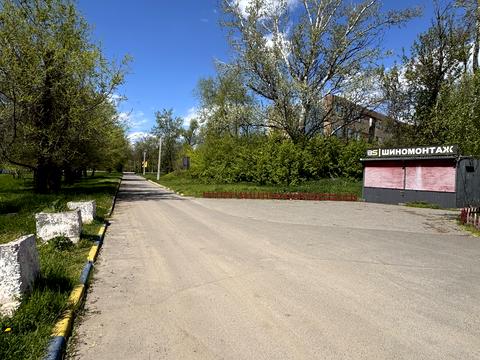 комерційна за адресою Металургів просп., 2б