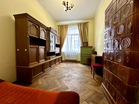 квартира за адресою Промислова вул., 9