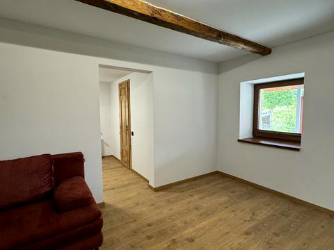 будинок за адресою с. Уїздці, Незалежності