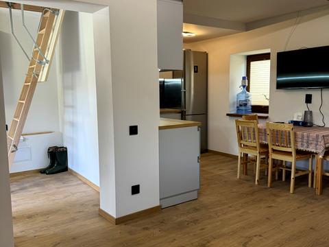 будинок за адресою с. Уїздці, Незалежності