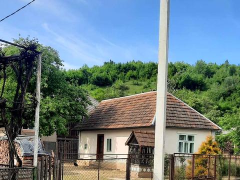 будинок за адресою Миру