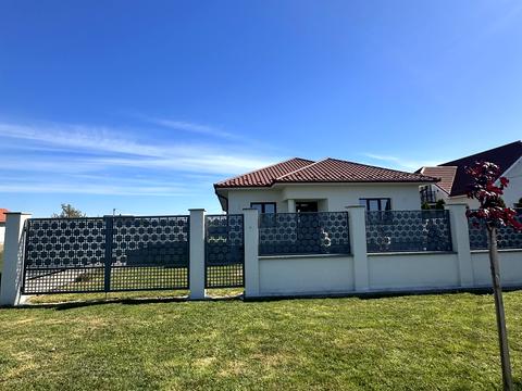 будинок за адресою Свободи вул.