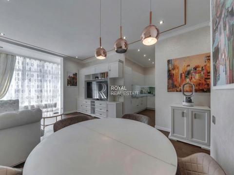 квартира за адресою Андрія Верхогляда вул. (Михайла Драгомирова), 20