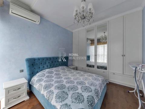 квартира за адресою Андрія Верхогляда вул. (Михайла Драгомирова), 20