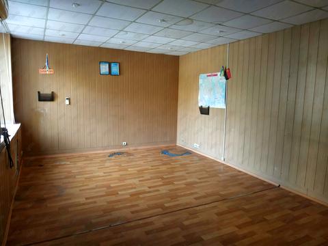 комерційна за адресою Полярна вул., 15
