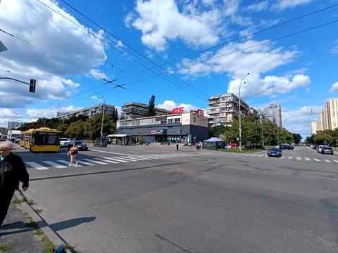 комерційна за адресою Полярна вул., 15