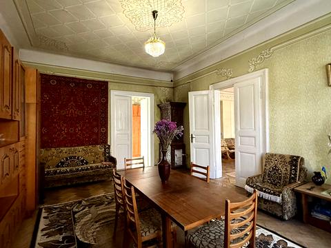 квартира за адресою Патріарха Димитрія Яреми вул. (Антона Чехова), 30
