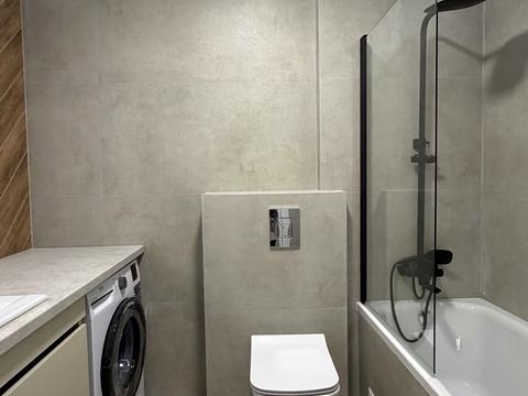 квартира за адресою Романа Левицького вул., 4