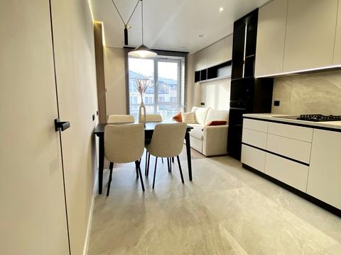 квартира по адресу Львовская ул., 33б