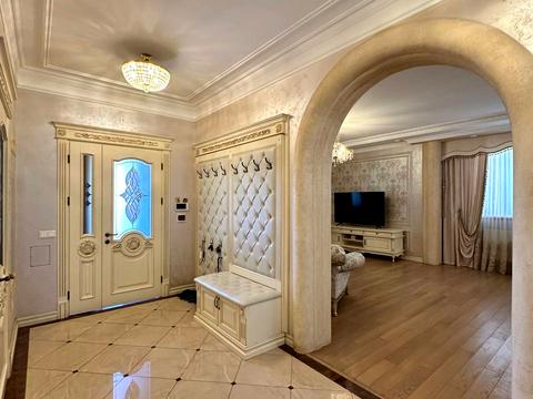 будинок за адресою Івасюка