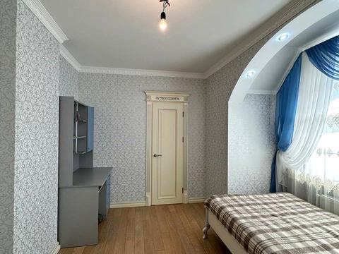 будинок за адресою Івасюка