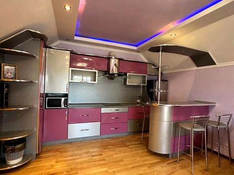 будинок за адресою Івасюка