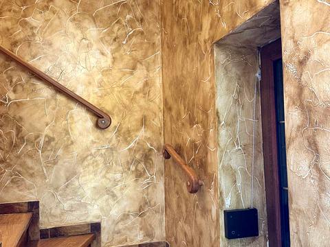 будинок за адресою Івасюка