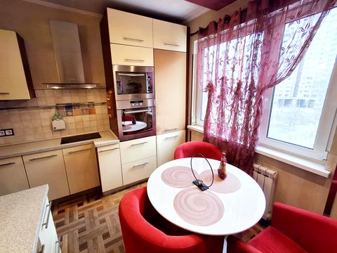 квартира за адресою Академіка Заболотного вул., 28