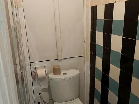 квартира за адресою Київ, Уманська вул., 33-А