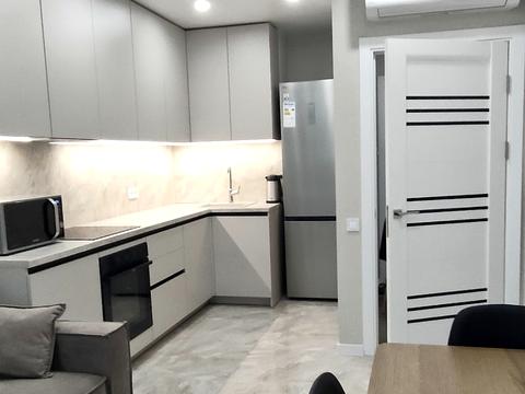 квартира за адресою Родини Крістерів вул., 14-Б