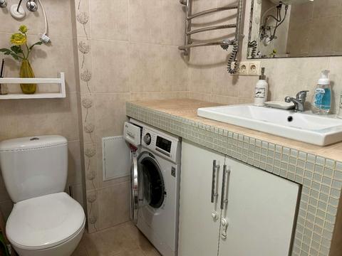 квартира за адресою Жамбила Жабаєва вул. (Кузьминська), 7-Д