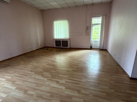 комерційна за адресою Гетьмана Павла Скоропадського вул. (Толстого), 63