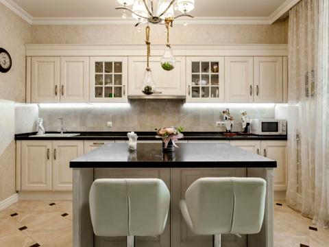 квартира по адресу Андрея Верхогляда ул. (Михайла Драгомирова), 20