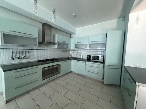 квартира за адресою Чернишевська вул., 30