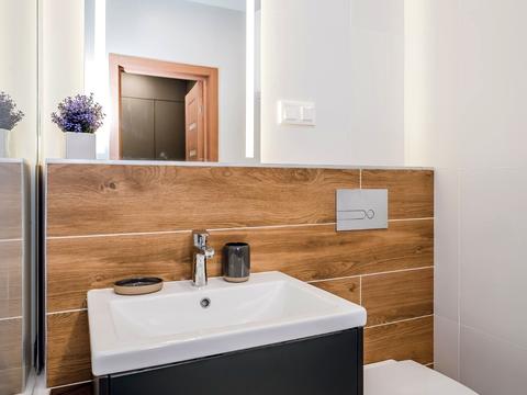 квартира за адресою Воскресенська вул., 2-В