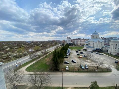 квартира за адресою Володимира Івасюка вул., 42