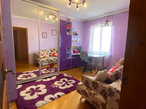 квартира за адресою Володимира Івасюка вул., 42