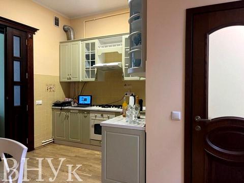 квартира за адресою Вічевий майдан пл., 3