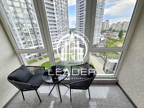 квартира по адресу Ревуцкого ул., 40-В