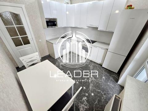 квартира по адресу Ревуцкого ул., 40-В