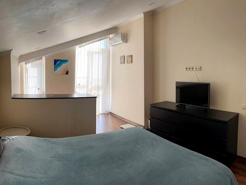 квартира за адресою Регенераторна вул., 4 к5
