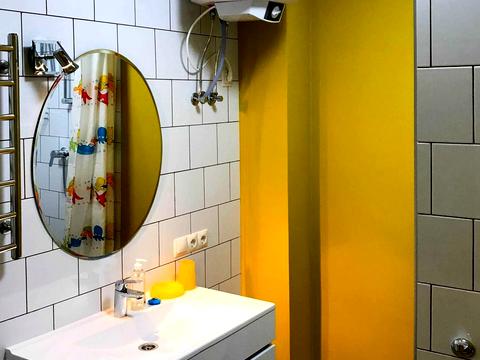 квартира по адресу Академика Глушкова просп., 9-В