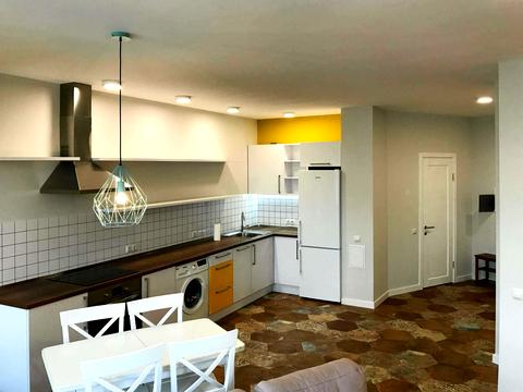 квартира по адресу Академика Глушкова просп., 9-В