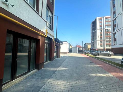 комерційна за адресою Отця Івана Блавацького вул., (1 черга (будинок 4))