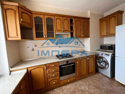 квартира за адресою Боровиковського бульв., 5