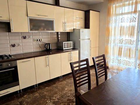 квартира за адресою Олександра Хіри вул., 9