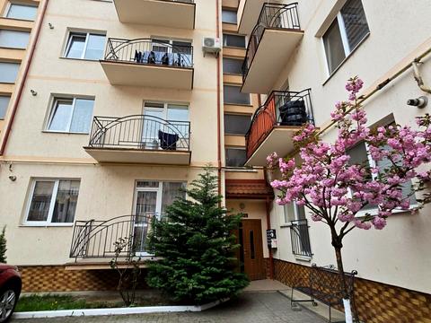 квартира за адресою Олександра Хіри вул., 9