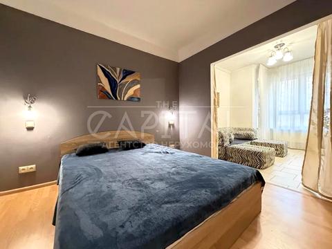 квартира по адресу Александра Мишуги ул., 2