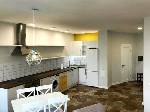 квартира за адресою Академіка Глушкова просп., 9-В