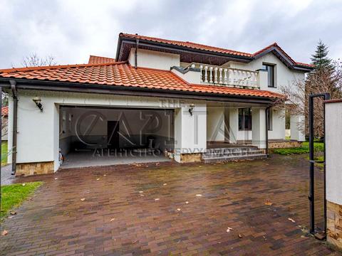 будинок за адресою Київська